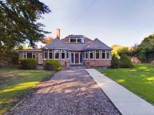 Front Elevation- click for photo gallery
